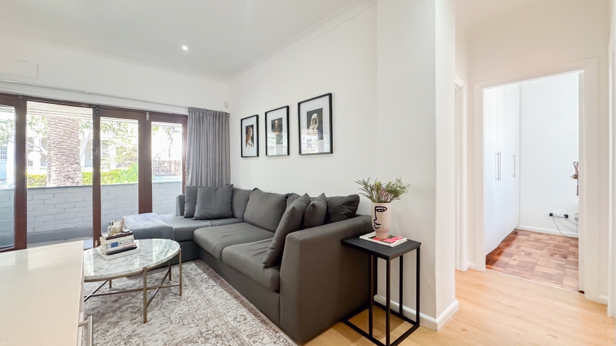 To Let 2 Bedroom Property for Rent in Sea Point Western Cape